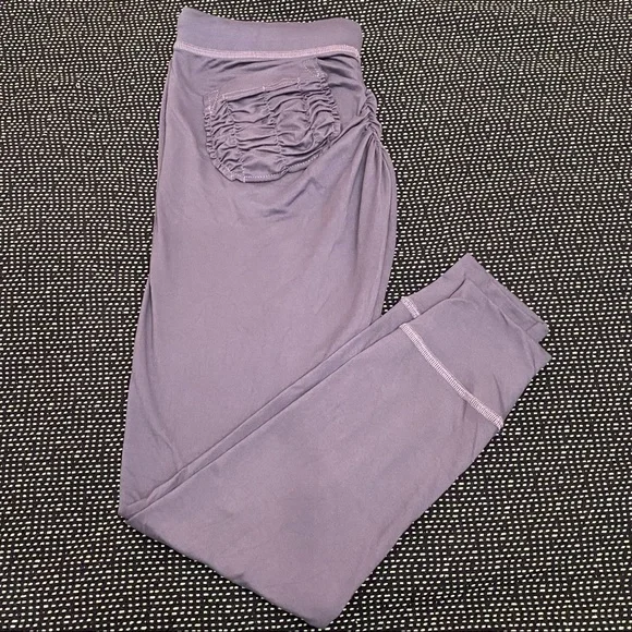 Cute Booty Lounge Jogger Leggings - Picture 2 of 5